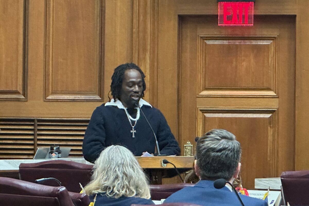 Dontia testified on HB 1498